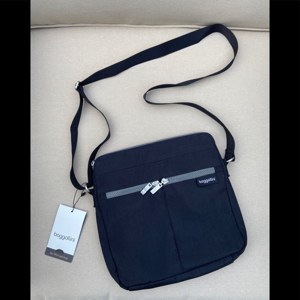 Baggallini Black Crossbody Bag
